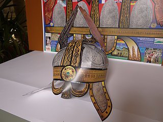 Bastelbogen Helm